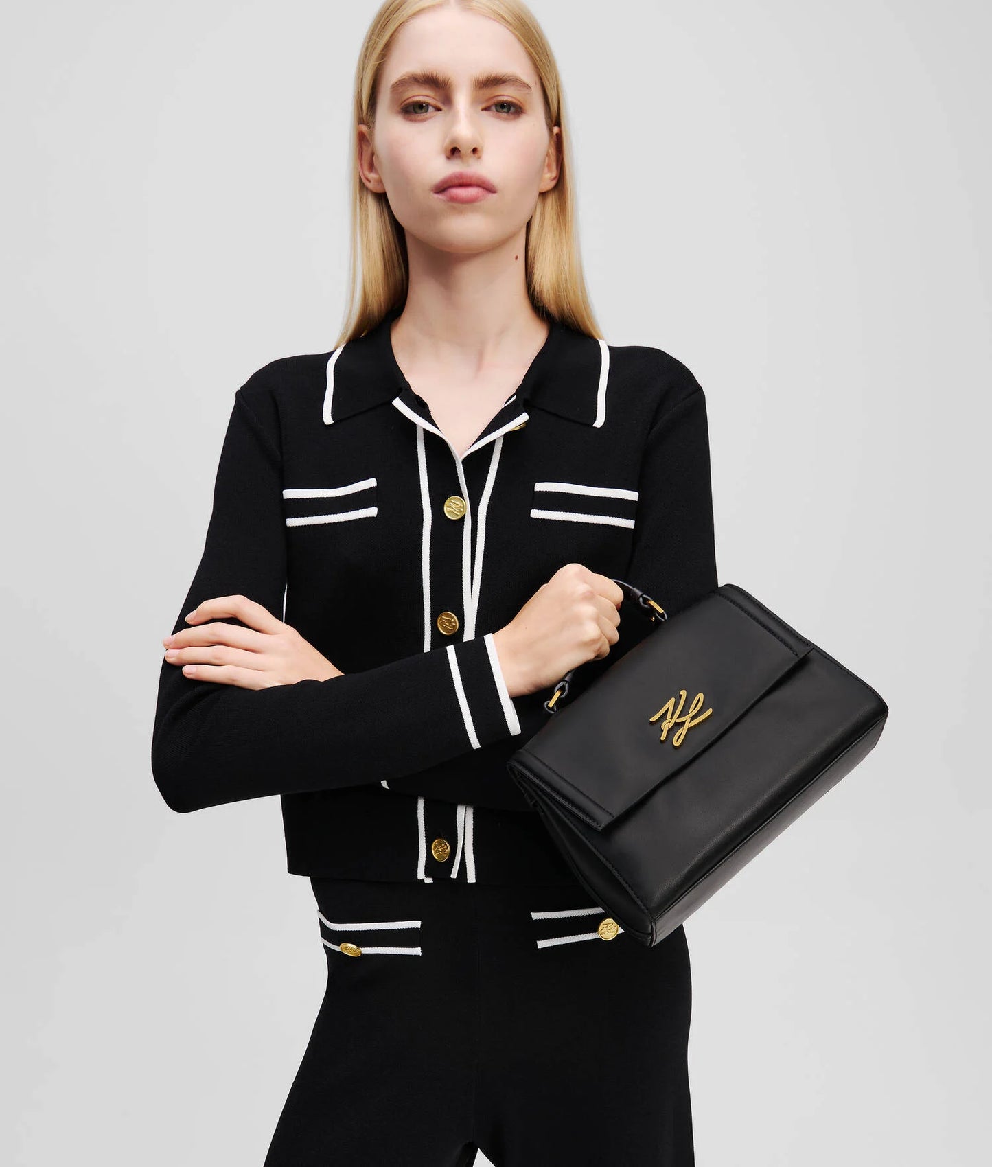 Torebka Top Handle K/AUTOGRAPH marki Karl Lagerfeld