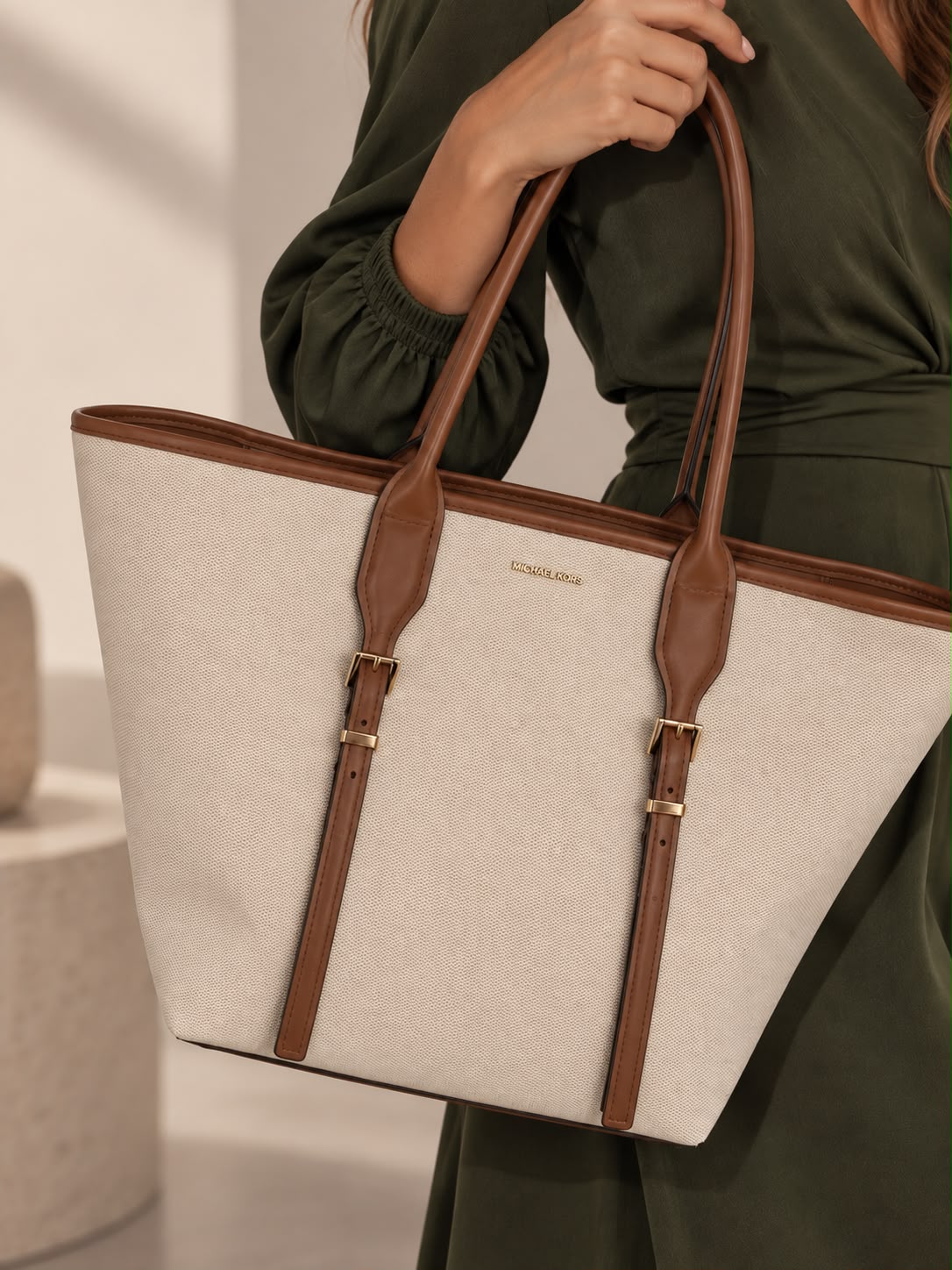 Torebka Moore marki Michael Kors