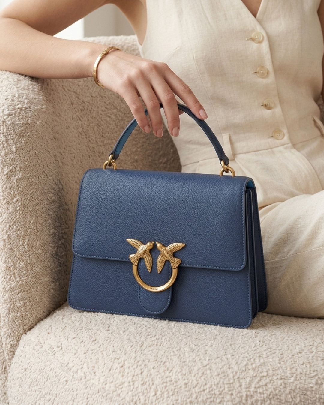 Torebka Love One Top Handle Classic Light od PINKO